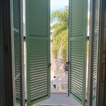 Private Room Full Furnished In Cannes Extérieur photo
