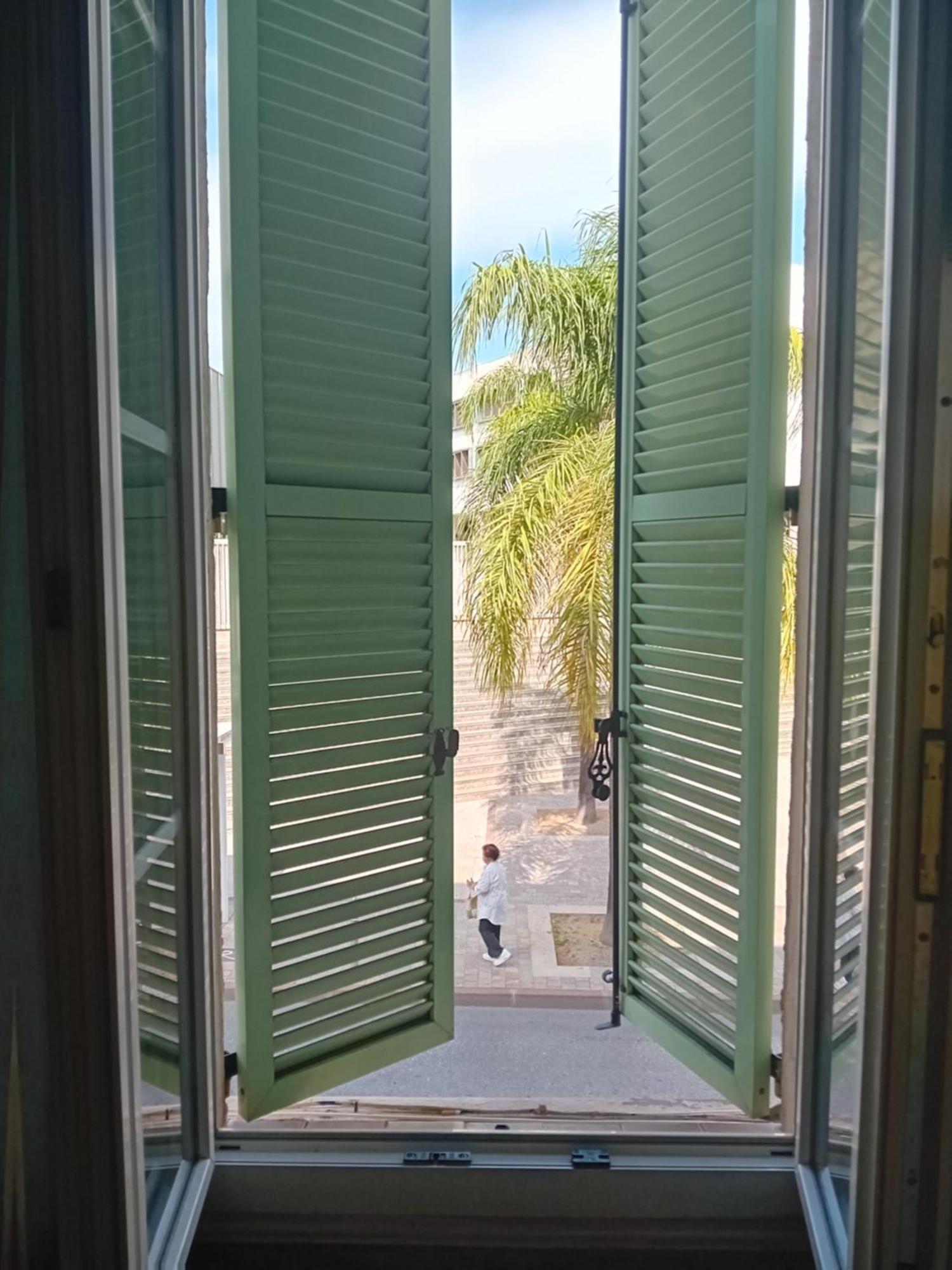 Private Room Full Furnished In Cannes Extérieur photo